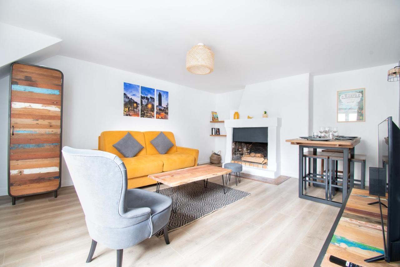 T3 Duplex De Charme Au Coeur Du Quartier Historique Apartman Nantes Kültér fotó